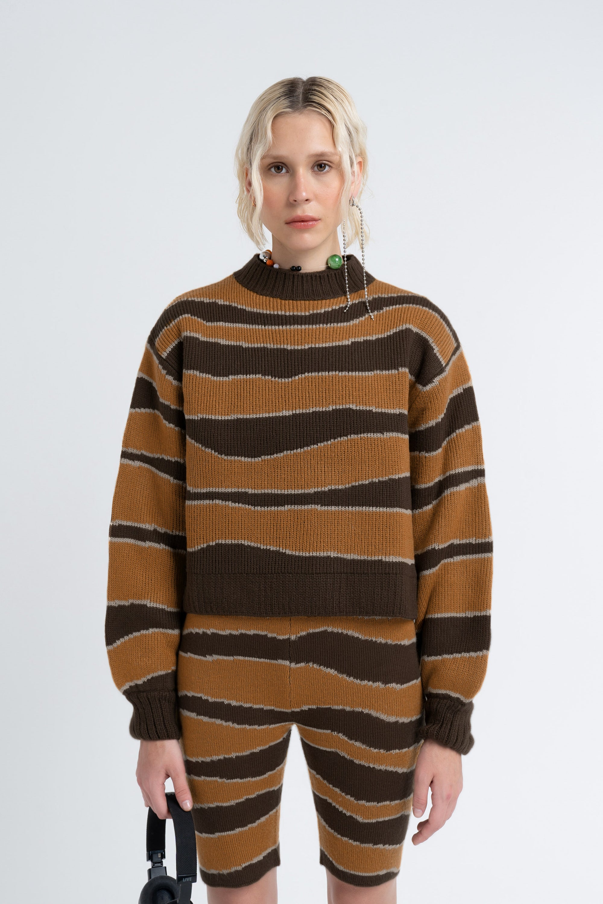 Arthur Apparel Brown Kelp Oversized Sweater with Dropped Shoulder in Acrylic Jacquard Knit
