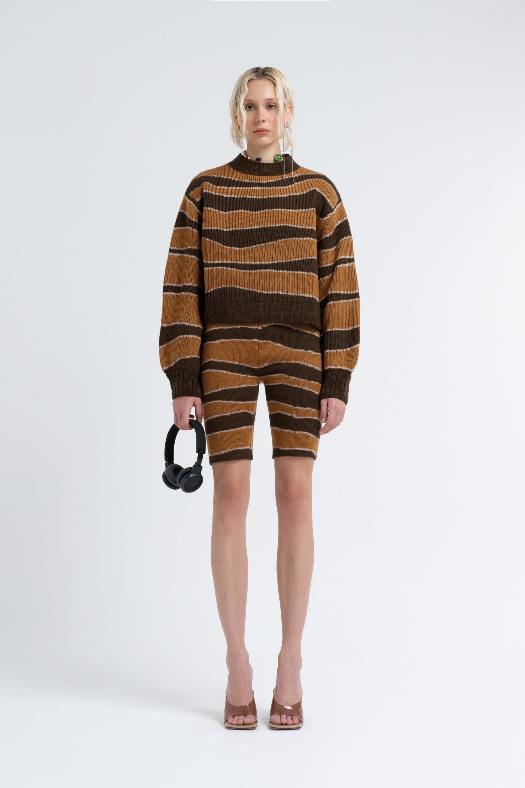 Arthur Apparel Brown Kelp Oversized Sweater with Dropped Shoulder in Acrylic Jacquard Knit